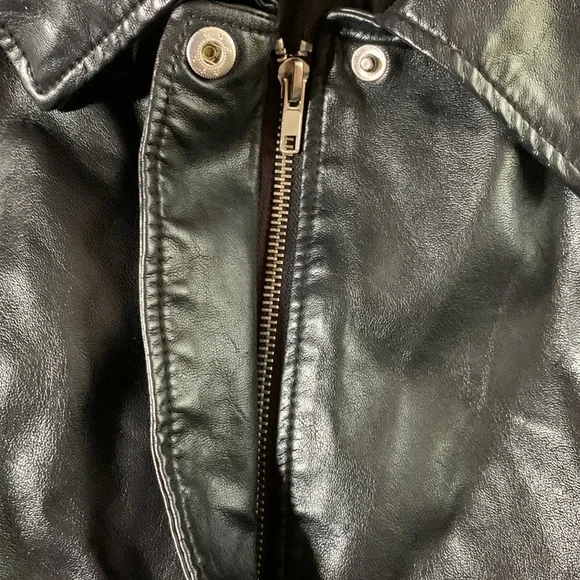 Wild Fable black, vegan leather bomber jacket.  Size XL - Picture 3 of 9